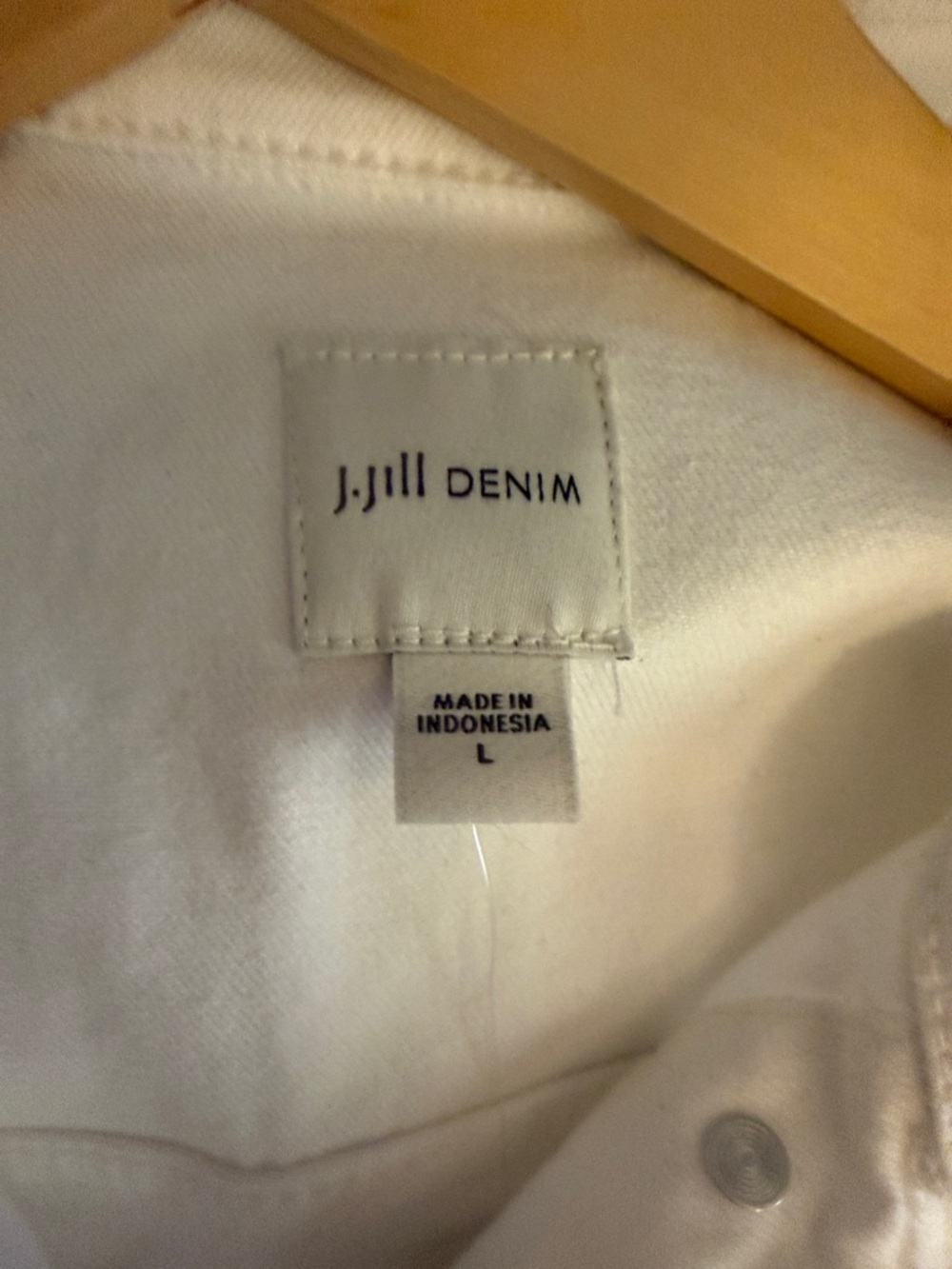 J. Jill White Casual Button-Front Shirt Jacket - Picture 2 of 3